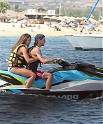 DCBR054.jpg
